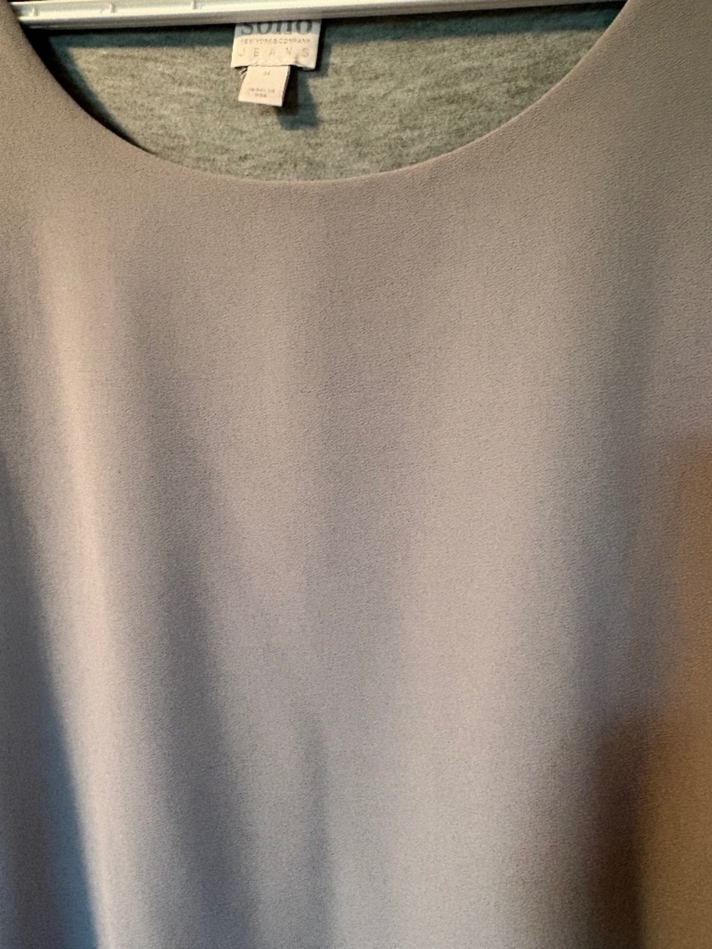 Soho Jeans Size Medium Mixed Media Gray Top - Picture 3 of 7